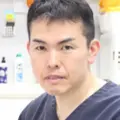 鴨居整形外科 院長の写真