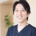 かし歯科 院長の写真