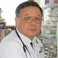 出宮内科医院 院長の写真