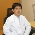 こいずみ形成外科皮ふ科 院長の写真