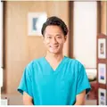 TOKUTOMI DENTAL CLINIC 院長の写真