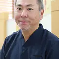 まるおか歯科 院長の写真