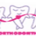 さいとう矯正歯科医院のロゴ