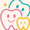 たんまちファミリー歯科のロゴ