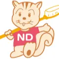 なかざと歯科のロゴ