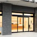 京橋オレンジ歯科クリニックの外観写真