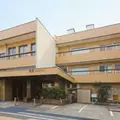 六島クリニックの外観写真
