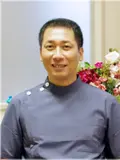 院長 久世 一路の写真