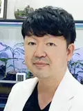 院長 森 聖貴の写真