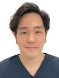 院長 渡部 晃大の写真