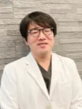 医学博士 久行 友和の写真