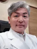 院長 崎原 健生の写真
