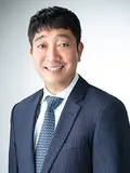 理事長 山藤 賢の写真