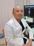 院長 井上 靖雄の写真