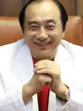 理事長・院長 小田 治範の写真