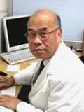 院長 関 健鑑の写真