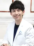 院長 岡本 将英の写真