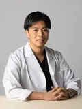 院長 屋良 貴宏の写真