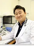 院長 津田 信次の写真