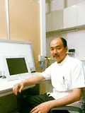院長・医学博士 生野 英祐の写真