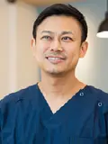 院長 吉岡 孝典の写真