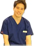 院長・歯学博士 鈴木 丈夫の写真