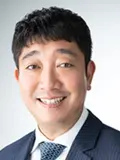 理事長 山藤 賢の写真