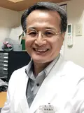 院長 新居 康夫の写真