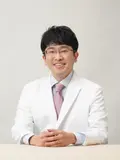 院長 牧 俊允の写真