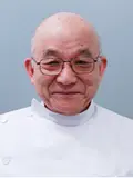 院長 裵 柄球の写真