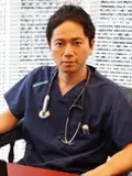 院長 泰江 慎太郎の写真