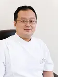 院長 満岡 裕の写真