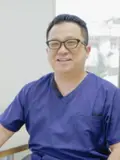 理事長・院長・医学博士 長谷川 朋也の写真