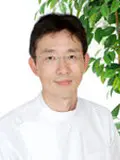 院長 梅影 秀史の写真