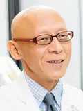 院長 神前 賢一の写真