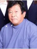 院長 衣袋 久の写真