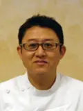 院長 長妻 満の写真