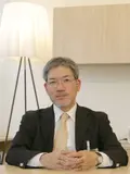 院長 岡田 元の写真