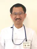 院長 巖 文哉の写真
