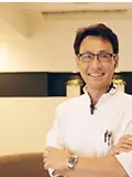 院長 長田 卓央の写真