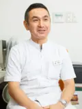 院長 関 博之の写真