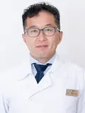 院長 岡本 雄吾の写真