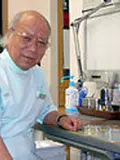 医学博士 塩島 約書亜の写真