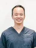 医師 岡田 徹也の写真