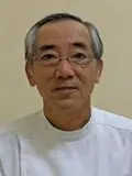 院長 隣 雅晴の写真