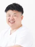 歯学博士 泉井 秀介の写真