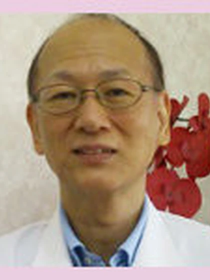 院長 医学博士 花井 一夫の写真