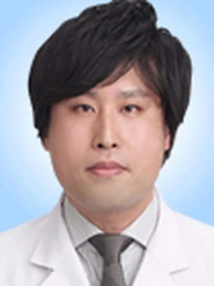 院長 医学博士 大澤 正人の写真