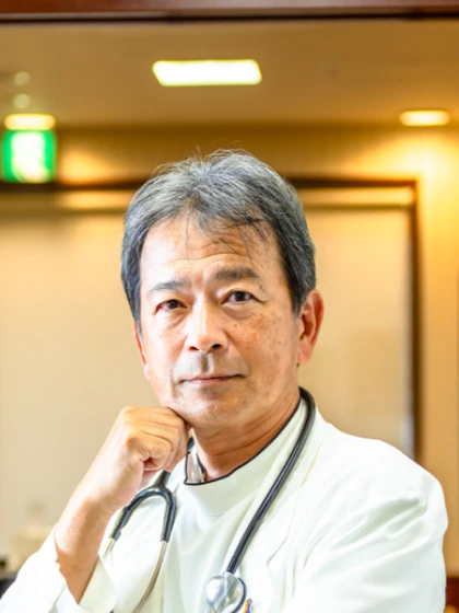 院長 新居延 高宏の写真