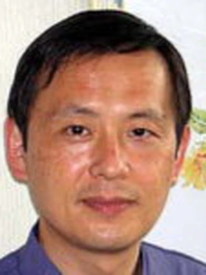 院長 歯学博士 有賀 進の写真